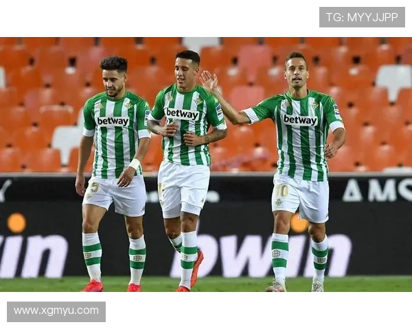 西甲联赛12轮巴萨VS皇家贝蒂斯精彩赛事回顾