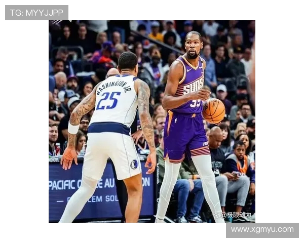 杜兰特状态起伏明显全场22投仅中8分差三节表现不佳